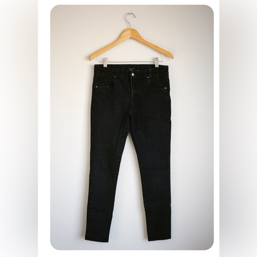 Universal Standard Black Skinny Jeans